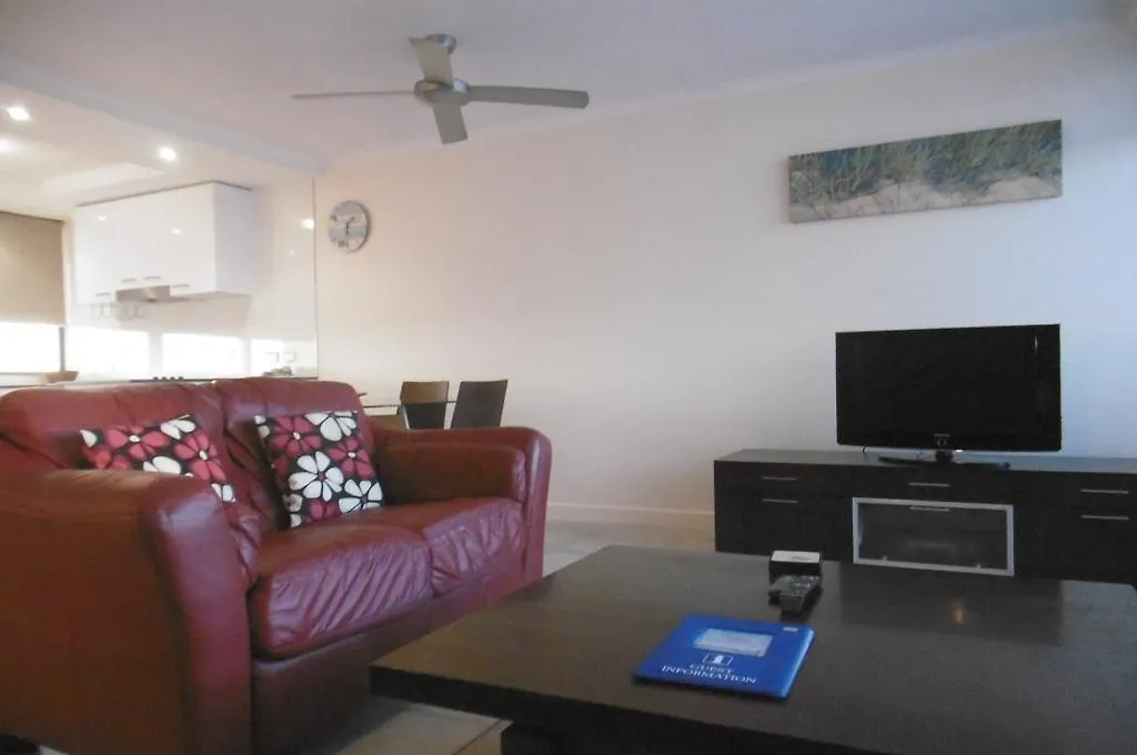 Trafalgar Towers Aparthotel Maroochydore