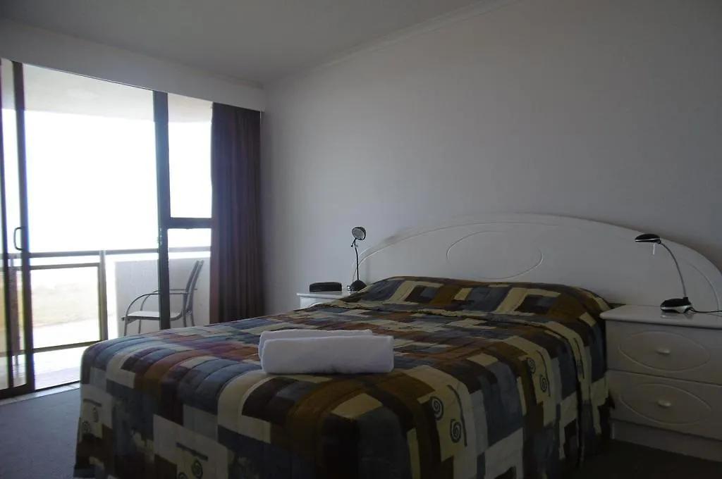Trafalgar Towers Aparthotel Maroochydore