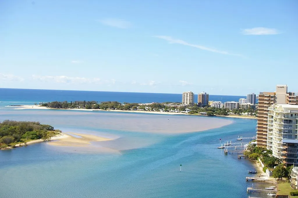 Trafalgar Towers Aparthotel Maroochydore 3*,